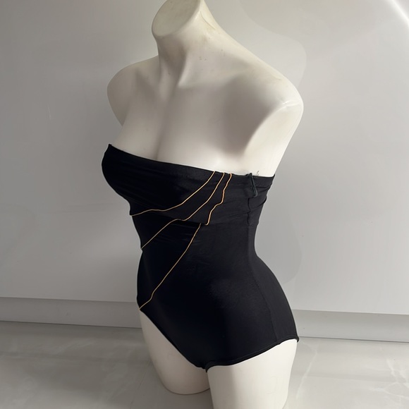 Rose Marie Reid Vintage Black Strapless One Piece Bathing Suit - USA - Picture 3 of 13